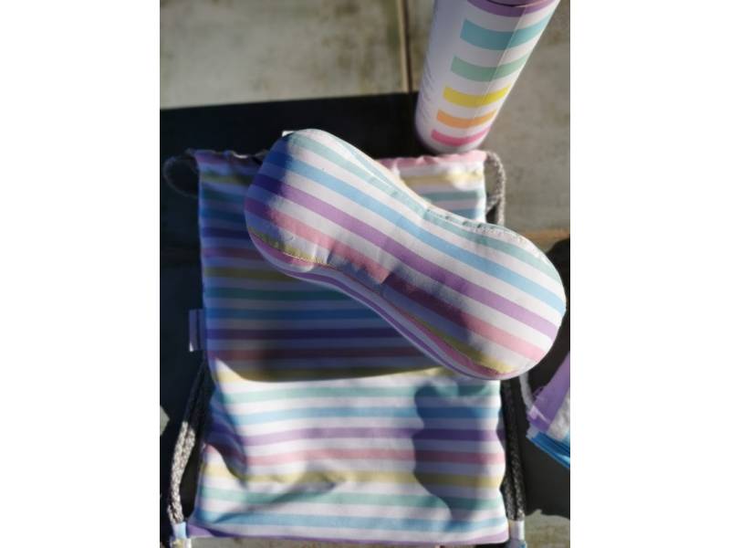 Cojín de playa cacahuete listas colores, de A MARES